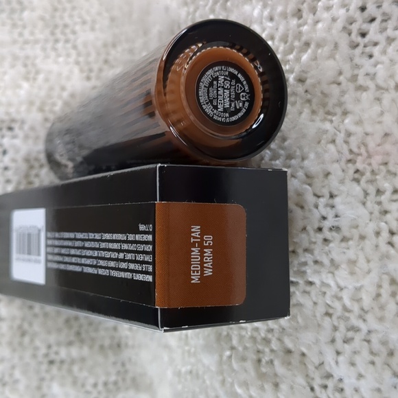KVD Beauty Modcon Liquid-Gel Contour in Medium-Tan Warm(50), 17ml/0.575fl oz - Picture 10 of 13